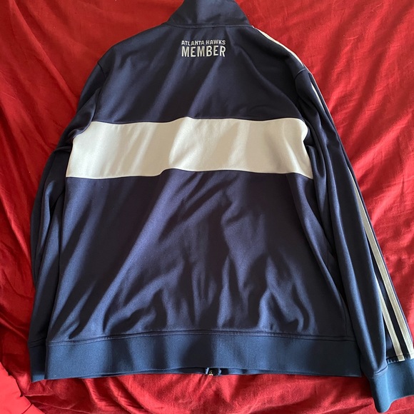 Atlanta Hawks season ticket jacket Adidas - Picture 9 of 10